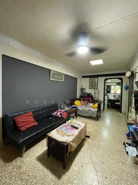 704 West Coast Road, 704 West Coast Road, 2 Bedrooms, 721 sqft, HDB Flat For Sale, by Adeline Lee, 500205722 - Living Room - PropertyGuru.com.sg