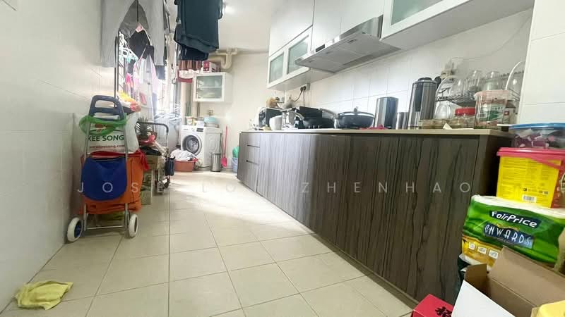 76A Redhill Road, 76A Redhill Road, 3 Bedrooms, 1,238 sqft, HDB Flat For Sale, by Jose Loh Zhenhao, 500205734 - Kitchen - PropertyGuru.com.sg