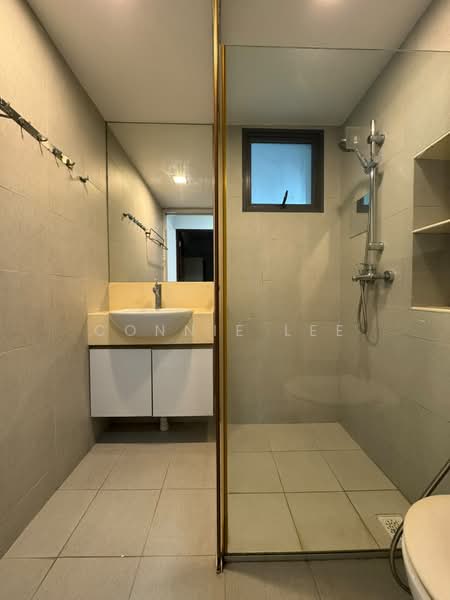 1E Cantonment Road, Cantonment Road, 3 Bedrooms, 1,012 sqft, HDB Flat For Rent, by Connie Lee, 500205739 - Bathroom - PropertyGuru.com.sg