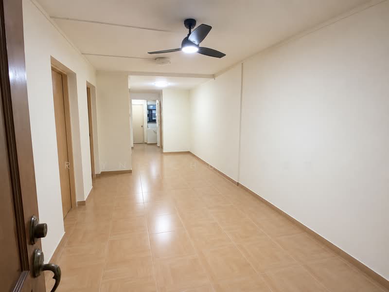 96 Lorong 3 Toa Payoh, 96 Lorong 3 Toa Payoh, 2 Bedrooms, 732 sqft, HDB Flat For Sale, by Rayne Chua 蔡美慧, 500205741 - Living Room - PropertyGuru.com.sg