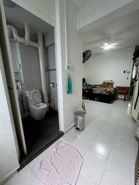 127 Pasir Ris Street 11, 127 Pasir Ris Street 11, 3 Bedrooms, 1,108 sqft, HDB Flat For Sale, by Jose Loh Zhenhao, 500205748 - Bathroom - PropertyGuru.com.sg