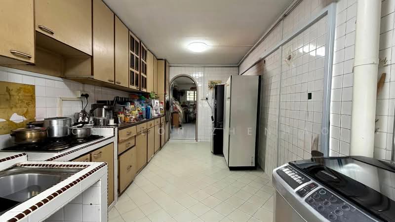 435 Ang Mo Kio Avenue 10, 435 Ang Mo Kio Avenue 10, 2 Bedrooms, 721 sqft, HDB Flat For Sale, by Jose Loh Zhenhao, 500205762 - Kitchen - PropertyGuru.com.sg