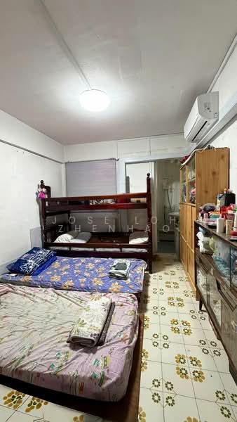 435 Ang Mo Kio Avenue 10, 435 Ang Mo Kio Avenue 10, 2 Bedrooms, 721 sqft, HDB Flat For Sale, by Jose Loh Zhenhao, 500205762 - Bedroom - PropertyGuru.com.sg