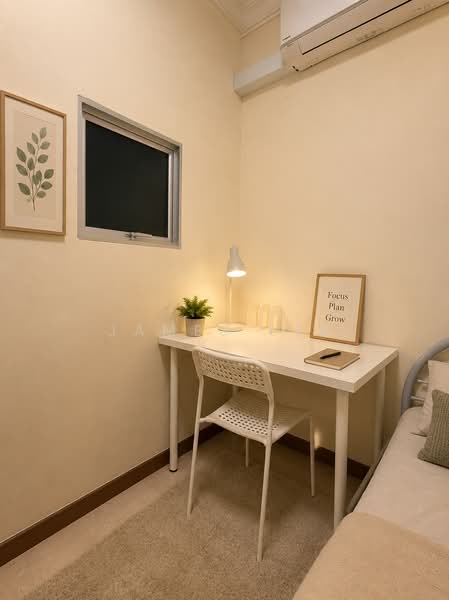 La Crystal, 160 Killiney Road, Room Rental, 80 sqft, Condominium For Rent, by James Lee, 500205777 - Bedroom - PropertyGuru.com.sg