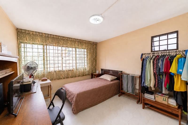 110 Gangsa Road, 110 Gangsa Road, 3 Bedrooms, 1,302 sqft, HDB Flat For Sale, by Hariss Harun, 500205781 - Bedroom - PropertyGuru.com.sg