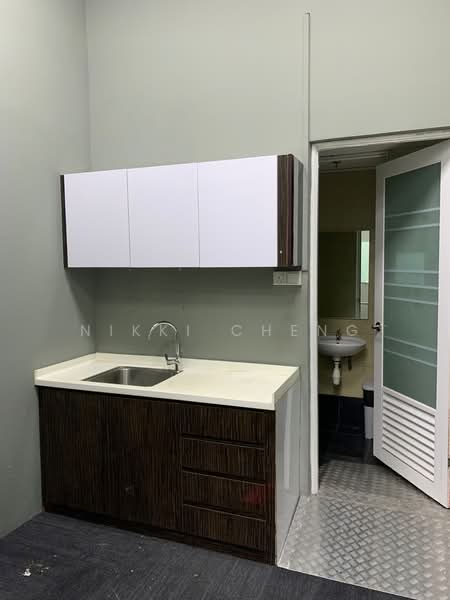 Midview City, 18 Sin Ming Lane, 2,928 sqft, Light Industrial (B1) For Sale, by Nikki Cheng, 500205791 - CommercialGuru.com.sg