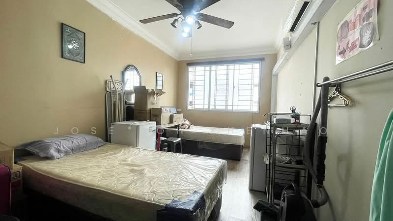 977 Jurong West Street 93, 977 Jurong West Street 93, 4 Bedrooms, 1,302 sqft, HDB Flat For Sale, by Jose Loh Zhenhao, 500205799 - Bedroom - PropertyGuru.com.sg