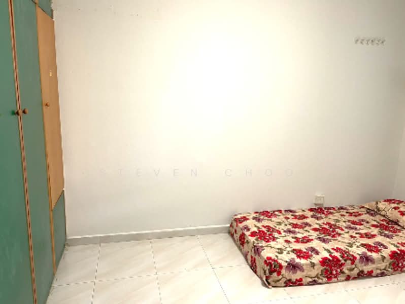 131 Bukit Batok West Avenue 6, 131 Bukit Batok West Avenue 6, Room Rental, 120 sqft, HDB Flat For Rent, by Steven Choo, 500205802 - Bedroom - PropertyGuru.com.sg