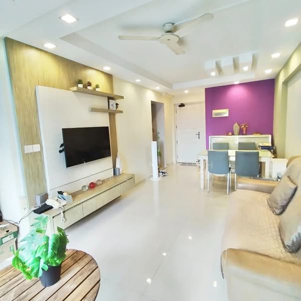 50 Strathmore Avenue, 50 Strathmore Avenue, 3 Bedrooms, 969 sqft, HDB Flat For Sale, by Jose Loh Zhenhao, 500205813 - Living Room - PropertyGuru.com.sg