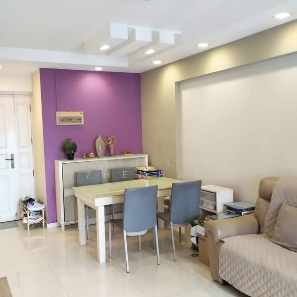 50 Strathmore Avenue, 50 Strathmore Avenue, 3 Bedrooms, 969 sqft, HDB Flat For Sale, by Jose Loh Zhenhao, 500205813 - Living Room - PropertyGuru.com.sg