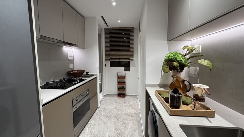Dunearn House, 764 Dunearn Road, Newton / Novena, 3 Bedrooms, 969 sqft, Apartment For Sale, by Wendy Lim (林秋凭), 500205818 - Kitchen - PropertyGuru.com.sg