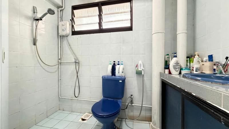 507 Jelapang Road, 507 Jelapang Road, 4 Bedrooms, 1,292 sqft, HDB Flat For Sale, by Jose Loh Zhenhao, 500205829 - Bathroom - PropertyGuru.com.sg