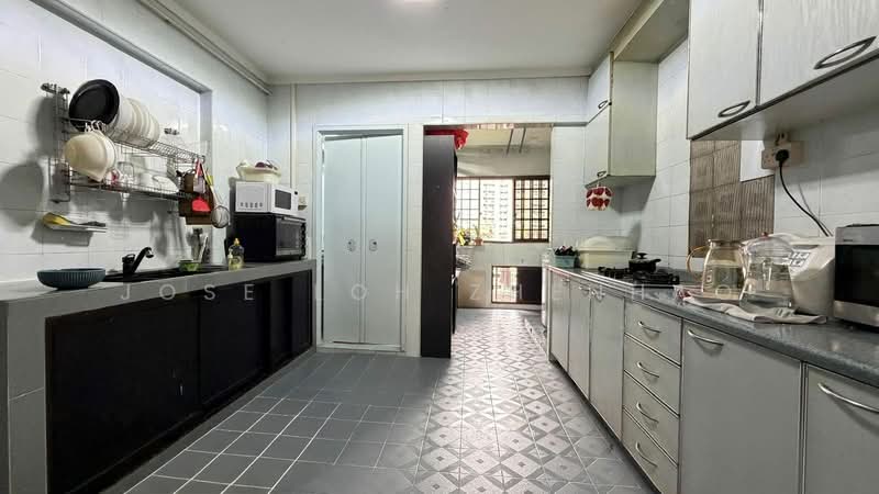 507 Jelapang Road, 507 Jelapang Road, 4 Bedrooms, 1,292 sqft, HDB Flat For Sale, by Jose Loh Zhenhao, 500205829 - Kitchen - PropertyGuru.com.sg