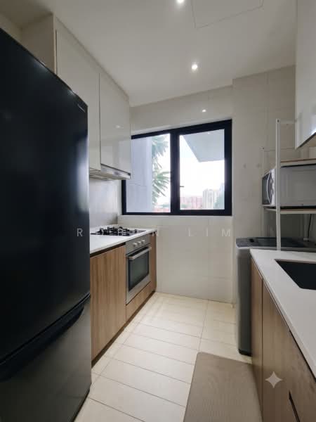 NV Residences, 91 Pasir Ris Grove, 2 Bedrooms, 797 sqft, Condominium For Rent, by Robin Lim, 500205835 - Kitchen - PropertyGuru.com.sg