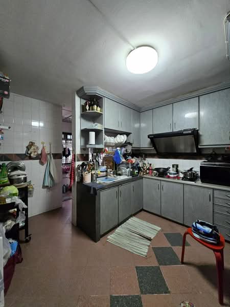 712 Pasir Ris Street 72, 712 Pasir Ris Street 72, 3 Bedrooms, 1,593 sqft, HDB Flat For Sale, by Jose Loh Zhenhao, 500205840 - Kitchen - PropertyGuru.com.sg