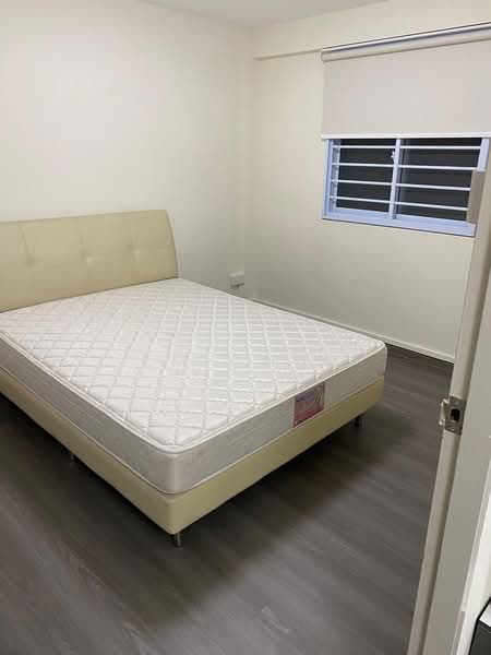 Blk 125 Toa Payoh Lorong 1, Lorong 1, Room Rental, 200 sqft, HDB Flat For Rent, by KM Chua, 500205848 - Bedroom - PropertyGuru.com.sg