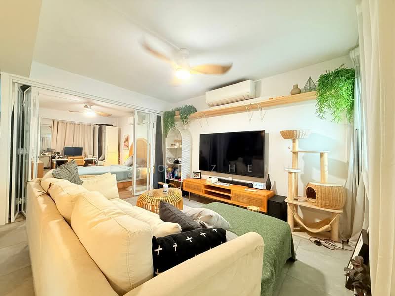 64 Marine Drive, 64 Marine Drive, 2 Bedrooms, 732 sqft, HDB Flat For Sale, by Jose Loh Zhenhao, 500205852 - Living Room - PropertyGuru.com.sg
