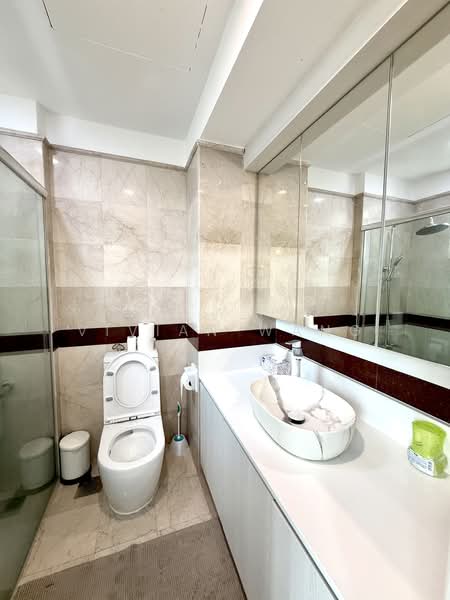 Changi Green, 712A Upper Changi Road East, 2 Bedrooms, 1,001 sqft, Condominium For Rent, by Vivian Wang, 500205905 - Bathroom - PropertyGuru.com.sg
