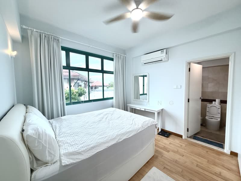 Changi Green, 712A Upper Changi Road East, 2 Bedrooms, 1,001 sqft, Condominium For Rent, by Vivian Wang, 500205905 - Bedroom - PropertyGuru.com.sg