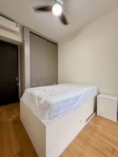 The Gazania, 5 How Sun Drive, 2 Bedrooms, 700 sqft, Condominium For Sale, by Muhd Khidhir (MK), 500205920 - Bedroom - PropertyGuru.com.sg