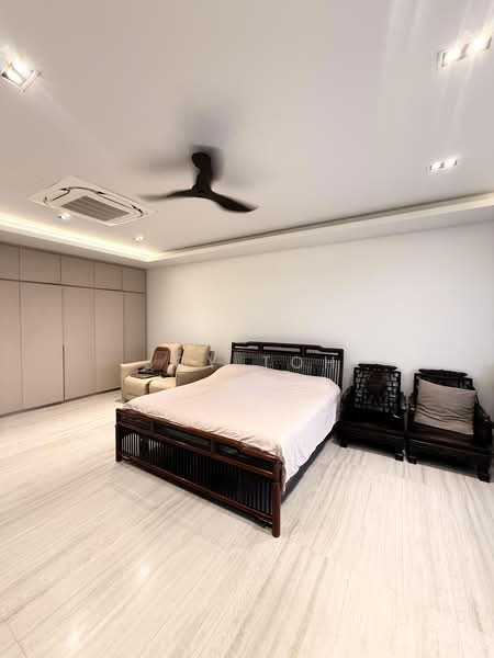 Faber Hills Estate, Faber Park, 8 Bedrooms, 11,000 sqft, Semi-Detached House For Sale, by Joy Toh, 500205924 - Bedroom - PropertyGuru.com.sg