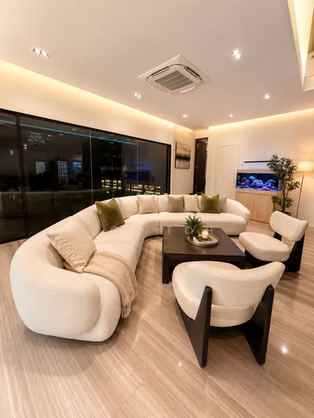 Faber Hills Estate, Faber Park, 8 Bedrooms, 11,000 sqft, Semi-Detached House For Sale, by Joy Toh, 500205924 - Living Room - PropertyGuru.com.sg