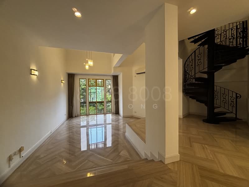 Orange Regency, 101 Fernhill Road, 3 Bedrooms, 2,422 sqft, Apartment For Rent, by Eng Ong, 500205930 - Living Room - PropertyGuru.com.sg