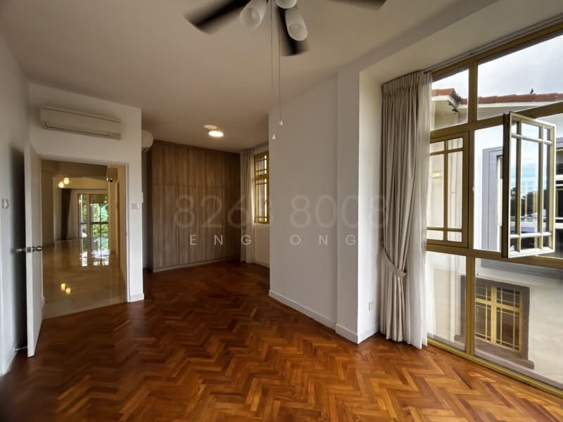 Orange Regency, 101 Fernhill Road, 3 Bedrooms, 2,422 sqft, Apartment For Rent, by Eng Ong, 500205930 - Master Bedroom - PropertyGuru.com.sg