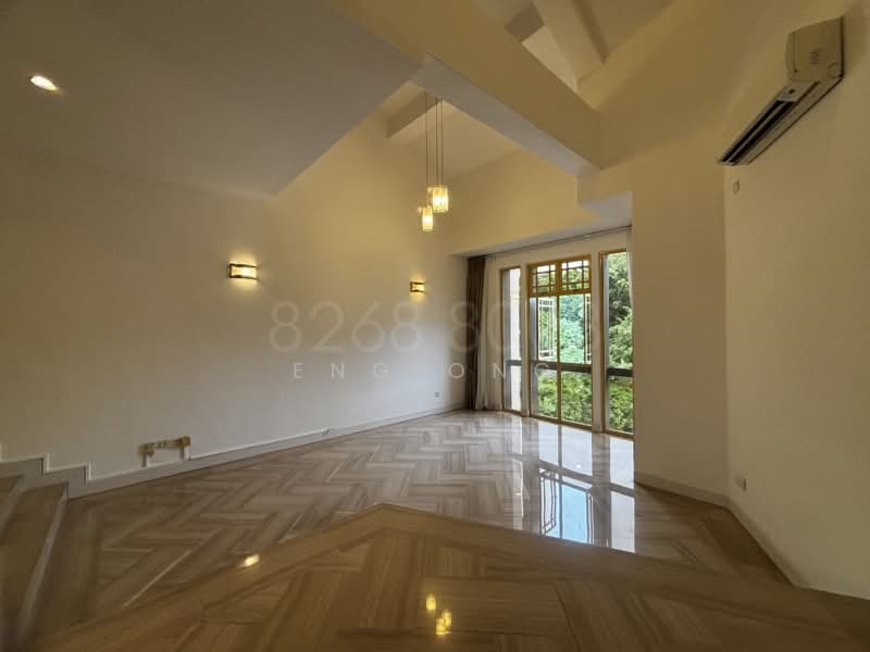 Orange Regency, 101 Fernhill Road, 3 Bedrooms, 2,422 sqft, Apartment For Rent, by Eng Ong, 500205930 - Living Room - PropertyGuru.com.sg