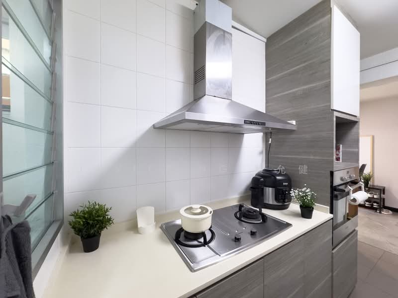 213A Punggol Walk, 213A Punggol Walk, 3 Bedrooms, 1,001 sqft, HDB Flat For Sale, by Javier Ng 黄允健, 500205936 - Kitchen - PropertyGuru.com.sg