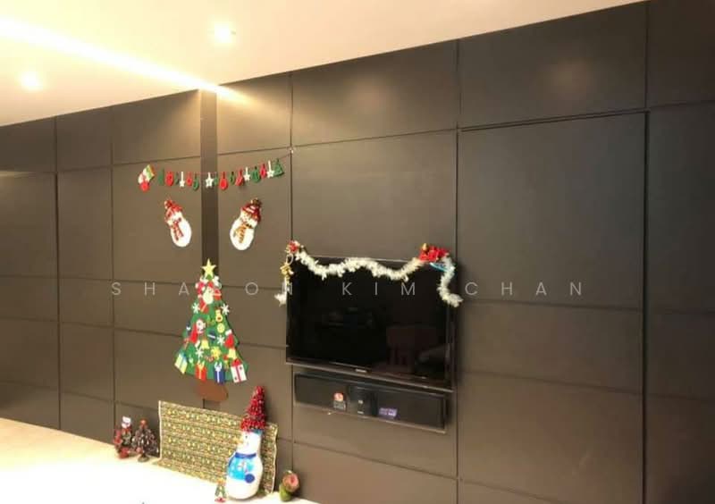 The Springbloom, 139 Serangoon Avenue 3, 3 Bedrooms, 1,302 sqft, Condominium For Sale, by Sharon Kim Chan, 500205937 - Living Room - PropertyGuru.com.sg