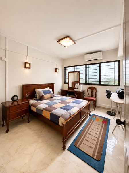 412 Pandan Gardens, 412 Pandan Gardens, 2 Bedrooms, 786 sqft, HDB Flat For Sale, by MOHD FARID, 500205948 - Bedroom - PropertyGuru.com.sg