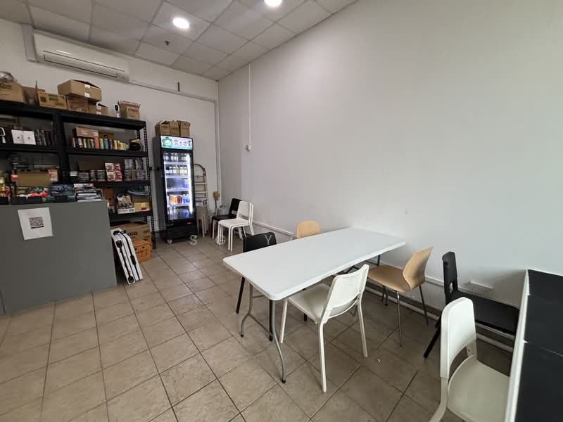 shop lot no GST @3mins walk Bright Hill MRT, , 600 sqft, Other Retail For Rent, by SG Yong, 500205950 - Interior - CommercialGuru.com.sg