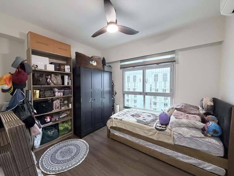 409B Northshore Drive, 409B Northshore Drive, 3 Bedrooms, 1,012 sqft, HDB Flat For Sale, by Sofian Roslan, 500205952 - Bedroom - PropertyGuru.com.sg