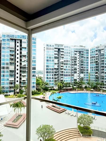 Waterview, 75 Tampines Avenue 1, 2 Bedrooms, 926 sqft, Condominium For Sale, by Eric Kwek, 500205954 - Exterior - PropertyGuru.com.sg