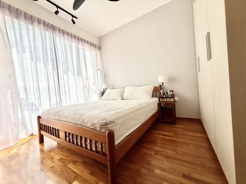 Waterview, 75 Tampines Avenue 1, 2 Bedrooms, 926 sqft, Condominium For Sale, by Eric Kwek, 500205954 - Bedroom - PropertyGuru.com.sg