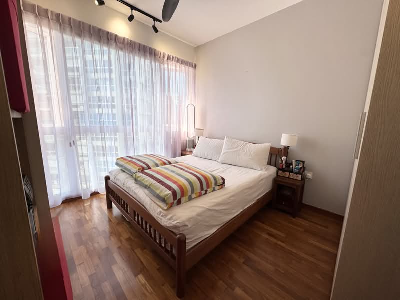 Waterview, 75 Tampines Avenue 1, 2 Bedrooms, 926 sqft, Condominium For Sale, by Eric Kwek, 500205954 - Bedroom - PropertyGuru.com.sg