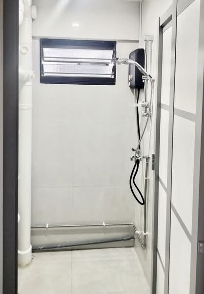 21 Ghim Moh Road, 21 Ghim Moh Road, Room Rental, 130 sqft, HDB Flat For Rent, by Sheryl Yeo, 500205956 - Bathroom - PropertyGuru.com.sg