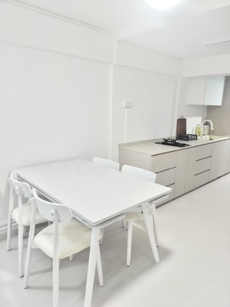 21 Ghim Moh Road, 21 Ghim Moh Road, Room Rental, 130 sqft, HDB Flat For Rent, by Sheryl Yeo, 500205956 - Kitchen - PropertyGuru.com.sg