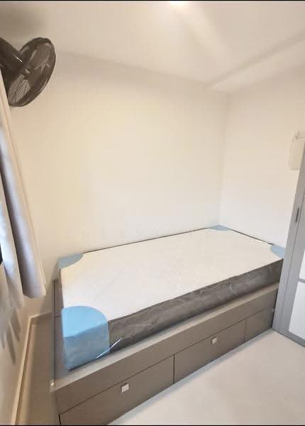 21 Ghim Moh Road, 21 Ghim Moh Road, Tanglin / Holland / Bukit Timah, Room Rental, 130 sqft, HDB Flat For Rent, by Sheryl Yeo, 500205956 - Bedroom - PropertyGuru.com.sg