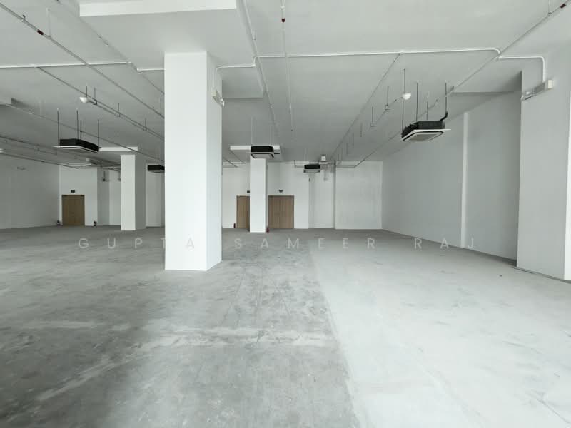 Interlocal Centre, 100G Pasir Panjang Road, 5,096 sqft, Light Industrial (B1) For Rent, by Gupta Sameer Raj, 500205957 - Interior - CommercialGuru.com.sg