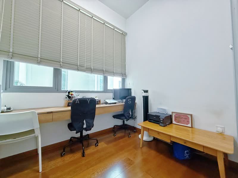 Kingsford Hillview Peak, 105 Hillview Rise, 4 Bedrooms, 1,249 sqft, Condominium For Sale, by Rayla Shao, 500205962 - Study - PropertyGuru.com.sg