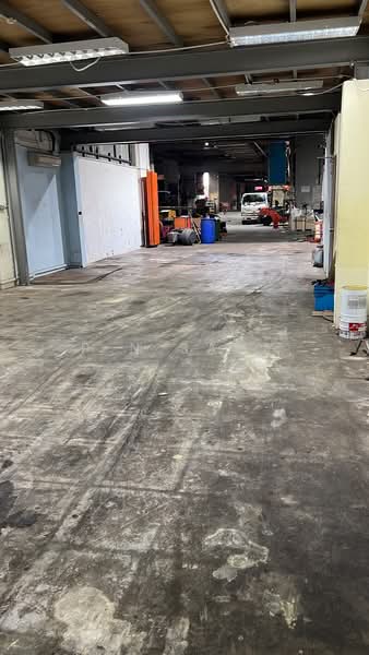 Pioneer Centre, 1 Soon Lee Street, 1,700 sqft, Factory / Workshop (B2) For Rent, by P N Samy, 500205975 - Interior - CommercialGuru.com.sg
