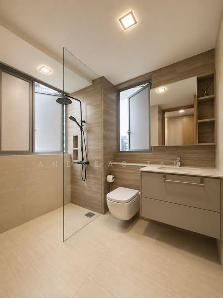 High Park Residences, 27 Fernvale Road, 4 Bedrooms, 1,367 sqft, Condominium For Sale, by Andreas Tan, 500205985 - Master Bathroom - PropertyGuru.com.sg