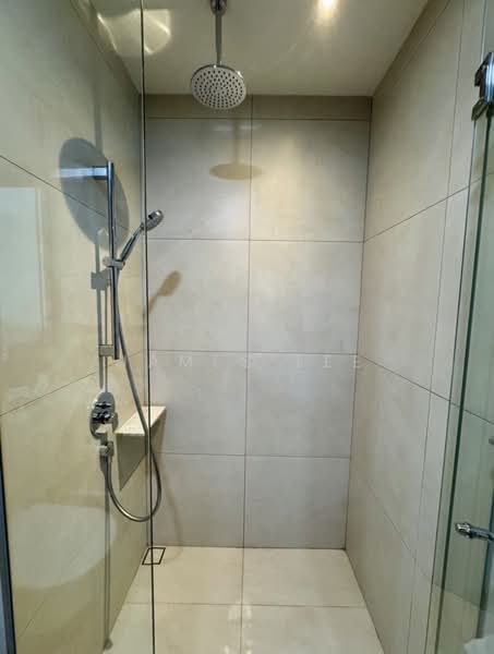 Forett at Bukit Timah, 32A Toh Tuck Road, 2 Bedrooms, 570 sqft, Condominium For Sale, by James Lee, 500205989 - Bathroom - PropertyGuru.com.sg