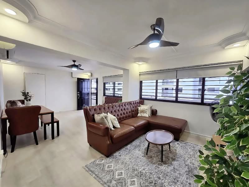 227C Compassvale Drive, 227C Compassvale Drive, 3 Bedrooms, 1,098 sqft, HDB Flat For Sale, by FarizJap ., 500205999 - Living Room - PropertyGuru.com.sg