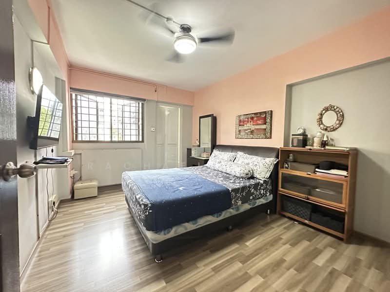 348 Bukit Batok Street 34, 348 Bukit Batok Street 34, 3 Bedrooms, 904 sqft, HDB Flat For Sale, by Rachael Chen, 500206011 - Bedroom - PropertyGuru.com.sg
