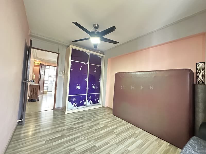 348 Bukit Batok Street 34, 348 Bukit Batok Street 34, 3 Bedrooms, 904 sqft, HDB Flat For Sale, by Rachael Chen, 500206011 - Bedroom - PropertyGuru.com.sg