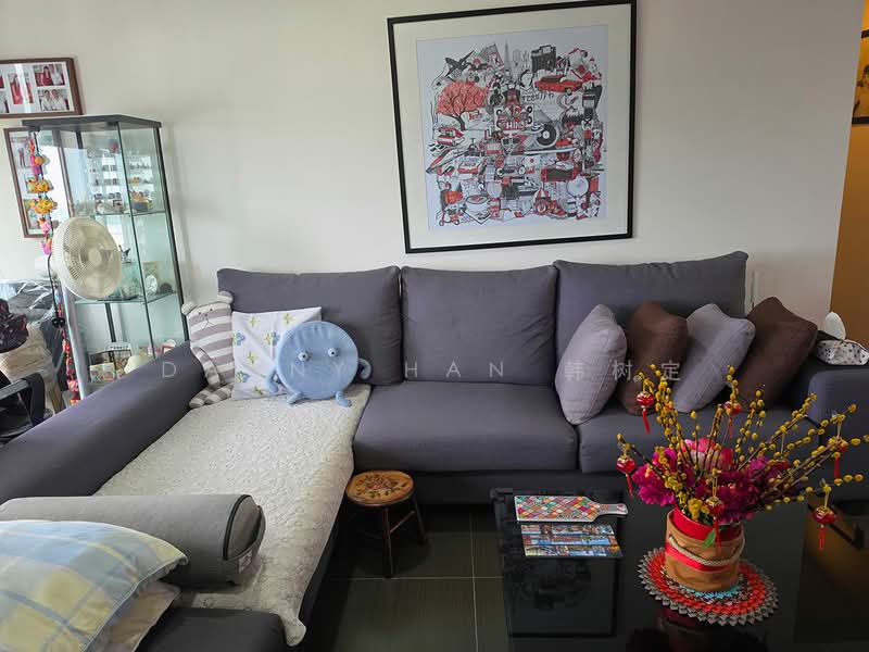Sherwood Towers, 3 Jalan Anak Bukit, 3 Bedrooms, 1,292 sqft, Apartment For Sale, by Danny Han 韩树定, 500206014 - Living Room - PropertyGuru.com.sg