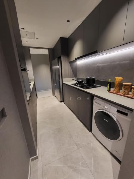 The Myst, 800 Upper Bukit Timah Road, 5 Bedrooms, 1,690 sqft, Condominium For Sale, by Liz Toh, 500206018 - Kitchen - PropertyGuru.com.sg